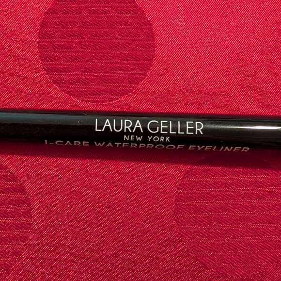 💜 Vivid Violet I-care Waterproof Eyeliner Laura Geller 🆕 Purple Eyeliner - Picture 3 of 7